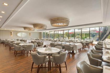 Wyndham Grand Istanbul Kalamis Marina Hotel - image 18