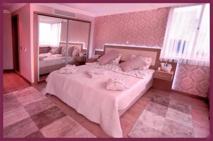 Grand Zentrum Hotel - image 12