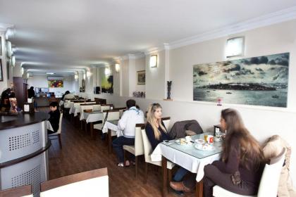 Grand Zentrum Hotel - image 14