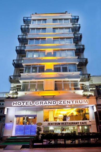 Grand Zentrum Hotel - image 17