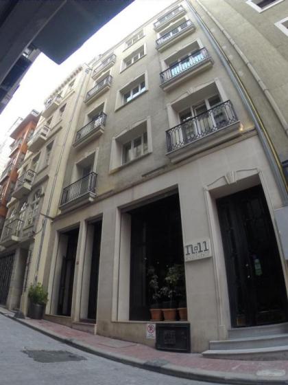 No11 Hotel & Apartments - image 4