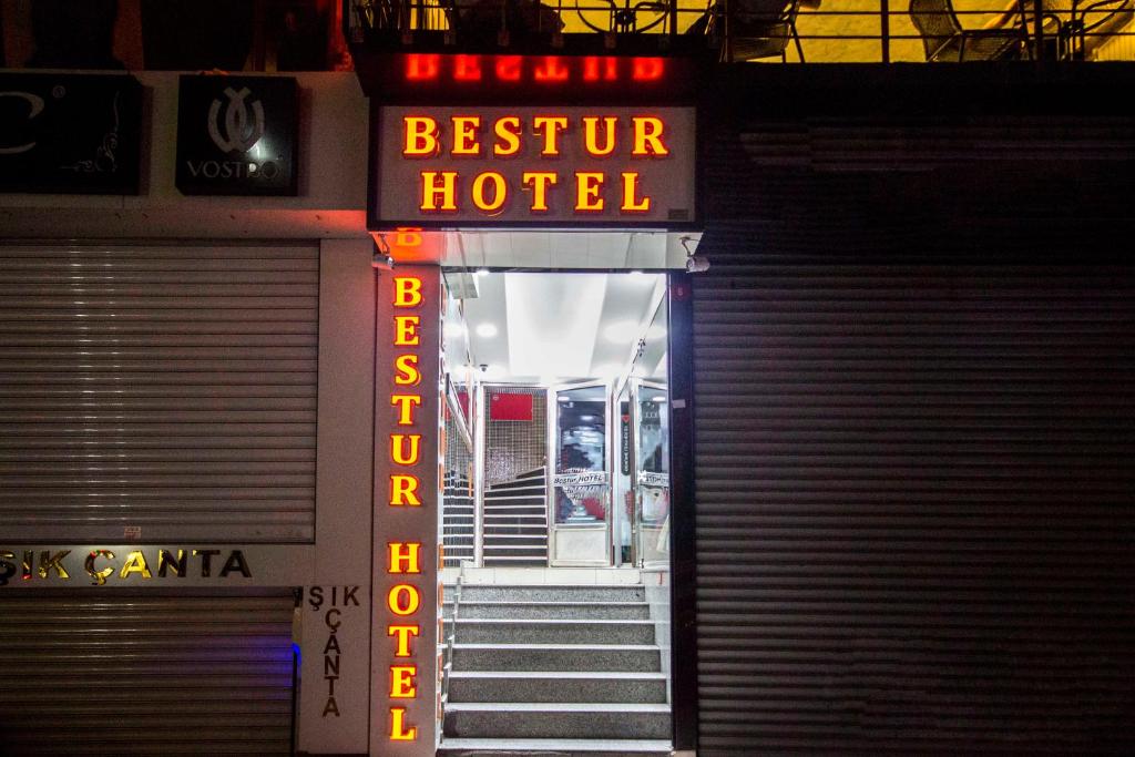 Hotel Bestur - main image