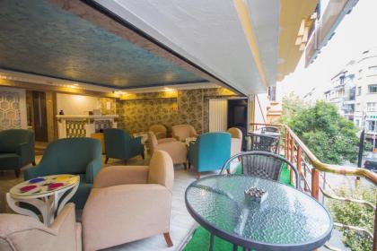 Hotel Bestur - image 11
