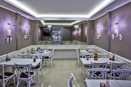 Mr. Bird Hotel - image 16