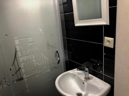 Centre Suites Taksim - image 10