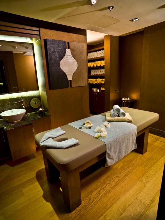 Ramada Plaza Istanbul Tekstilkent - image 2