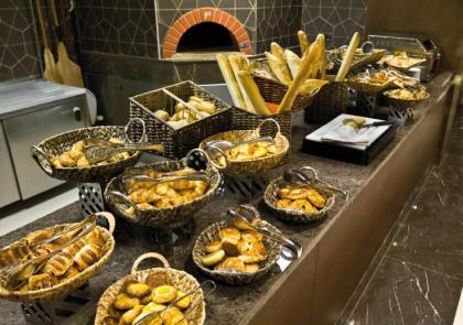 Ramada Plaza Istanbul Tekstilkent - image 5