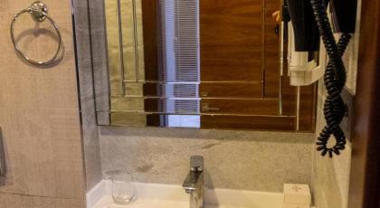 Trass Hotel - image 14