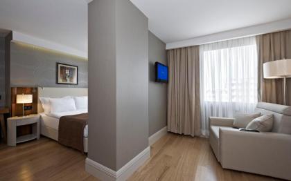 Ramada Istanbul Grand Bazaar - image 9
