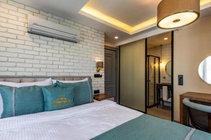 Interstar Hotel - image 10