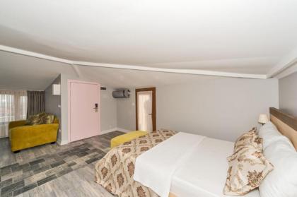 Cirrus Suites Tomtom - image 14