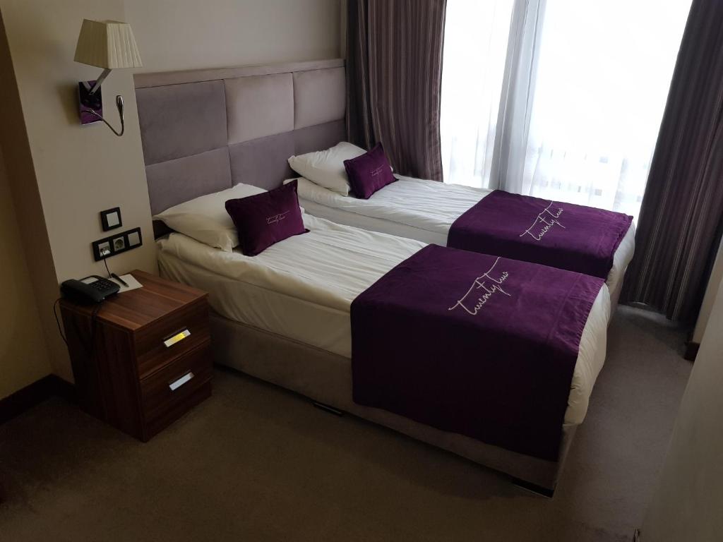 The22 Hotel - image 3
