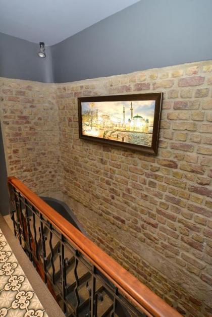 Pera Luna Residence - image 14
