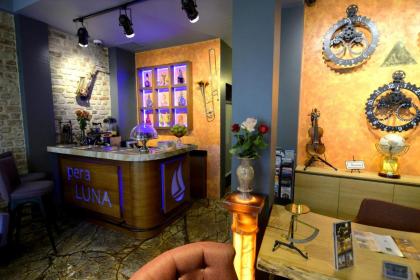 Pera Luna Residence - image 4