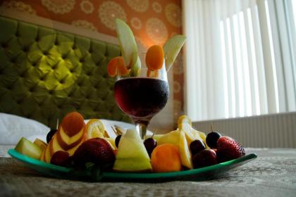 Lounge Hotel - image 5