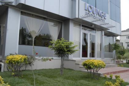 Lounge Hotel - image 9