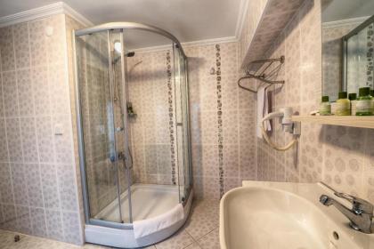 Florenta Hotel - image 7