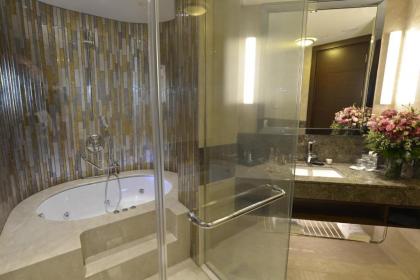 Wyndham Grand Istanbul Europe - image 10