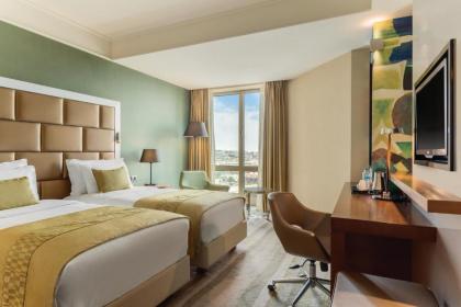 Wyndham Grand Istanbul Europe - image 2
