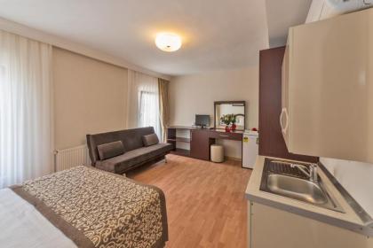 Taxim Marin Hotel - image 13
