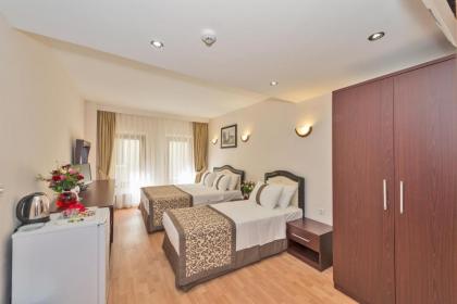 Taxim Marin Hotel - image 16