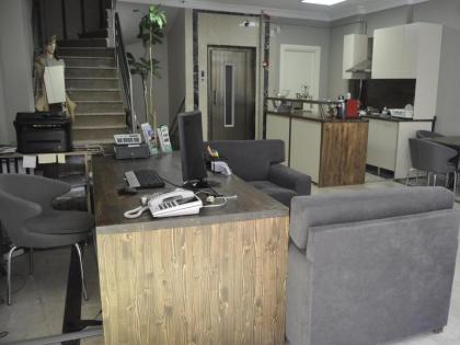Net House Hotel - image 3