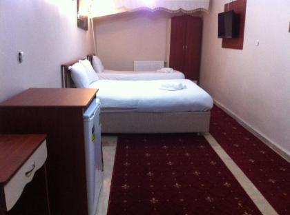 Net House Hotel - image 6