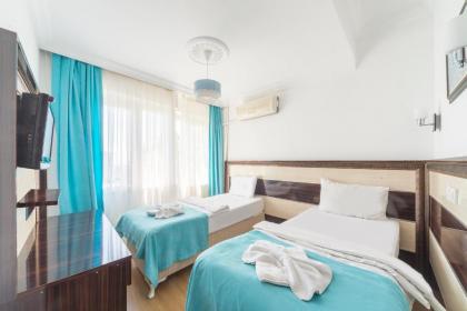 Old City Park Hotel - image 17