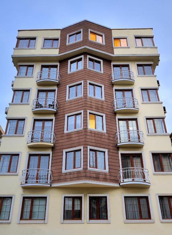 Apart Point - main image
