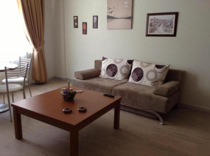 Honey House Apartment - image 15