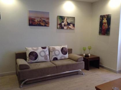 Honey House Apartment - image 19