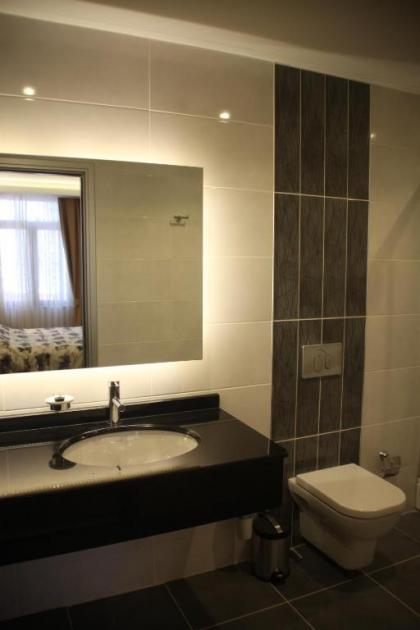Honey House Apartment - image 6
