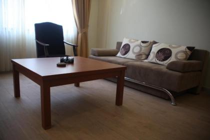 Honey House Apartment - image 7