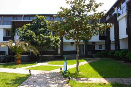 Mad Sea Beach Hotel  - image 13