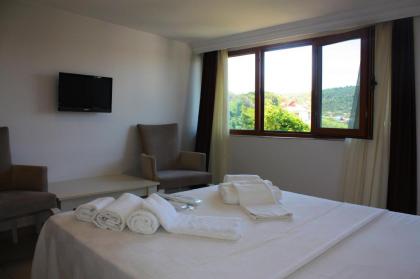 Mad Sea Beach Hotel  - image 26