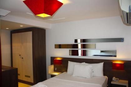 Mad Sea Beach Hotel  - image 27