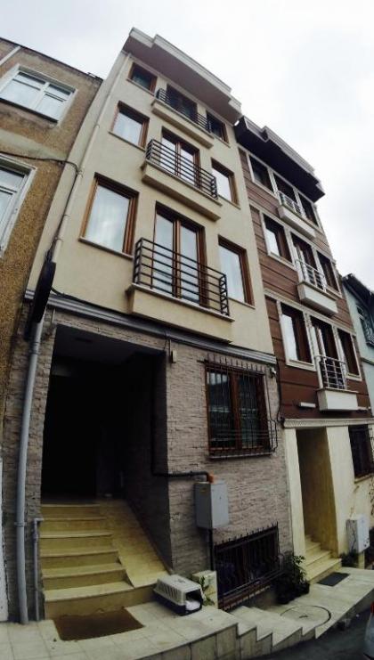 Istanbul Hub Flats - image 1