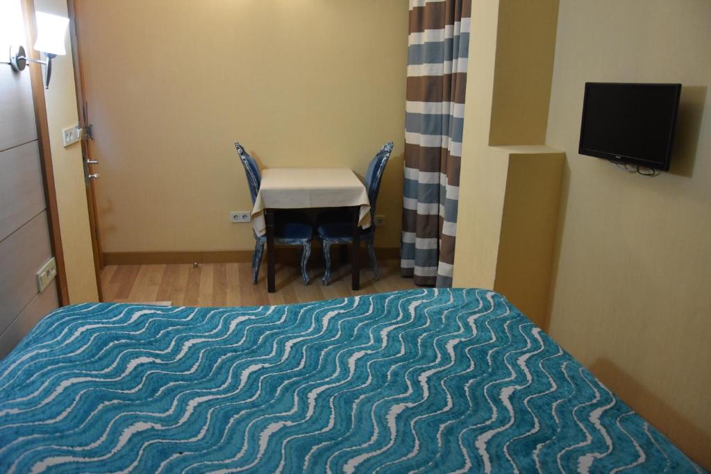 Timeks Hotel - image 4