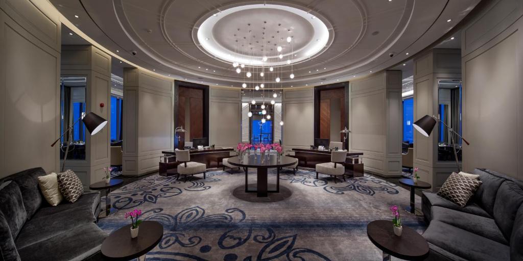 Hilton Istanbul Bomonti Hotel & Conference Center - image 6
