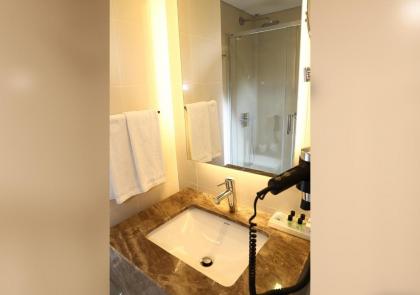 Marble Hotel - image 8