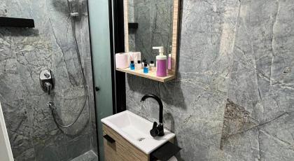 Pembe Hotel - image 24