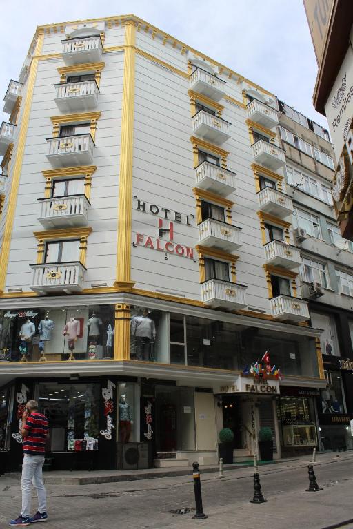 Hotel Falcon - main image