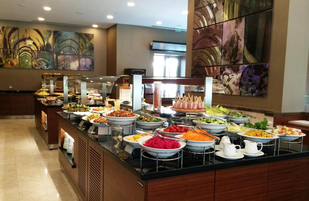 Dedeman Bostanci Istanbul Hotel & Convention Center - image 2