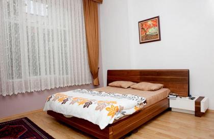 Station Hotel 34 - image 10