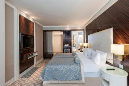 Elite World Business Hotel - image 13