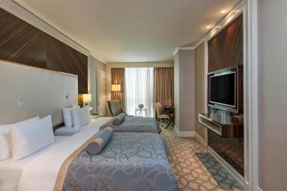 Elite World Business Hotel - image 14