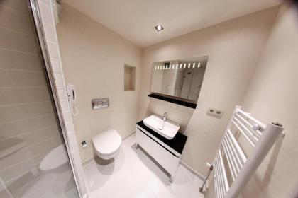 Melek Hotels Moda - image 14