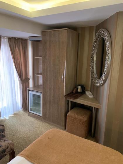 Golden Rain Hotel Old City - image 9