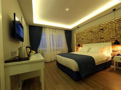 Taksim Santa Lucia Hotel - image 17