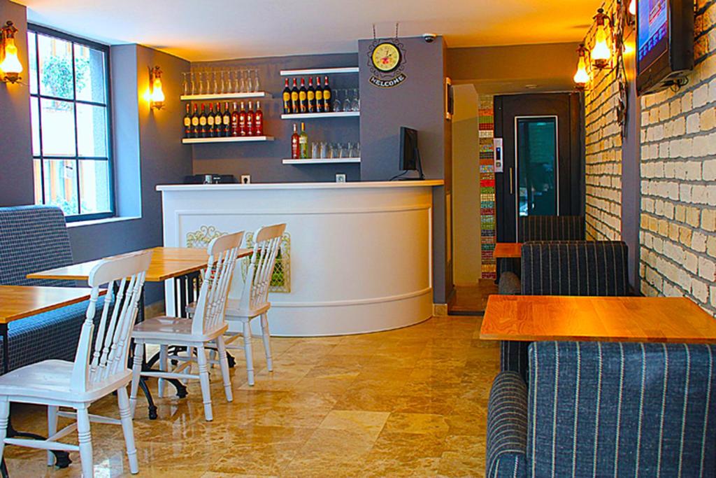 Taksim Santa Lucia Hotel - image 7
